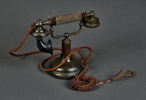 WWI Era (1912) Desk Phone by the Federal Telephone Co Buffalo, NY — image 2