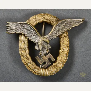 German WWII Luftwaffe Pilot's Badge by Juncker