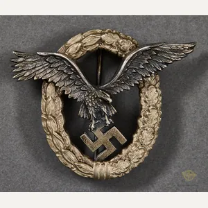 German WWII Luftwaffe Pilot's Badge by Juncker