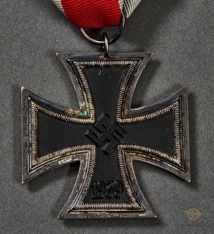 German WWII Iron Cross 2nd Class 1939 w/Ribbon — image 2