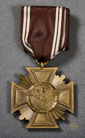 German WWII NSDAP Cased 10 Year Long Service Award — image 4