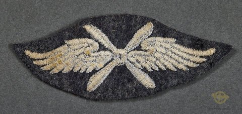 German WWII Luftwaffe Specialty Patch for Flying Personnel — image 2