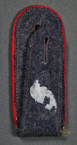 German WWII Single Slip-on Shoulder Board for Luftwaffe Flak Troops — image 2