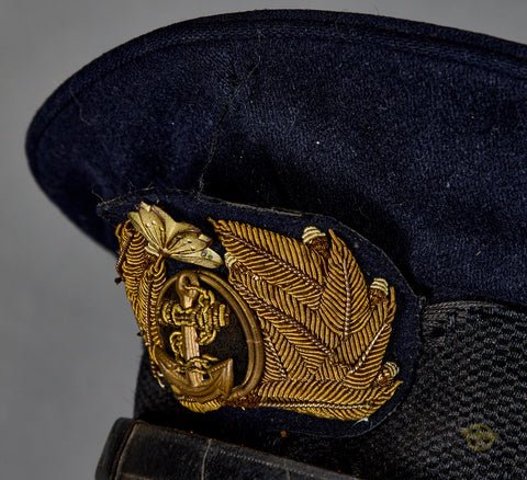 Cased Imperial Japanese Navy Officer's Visor Cap — image 8