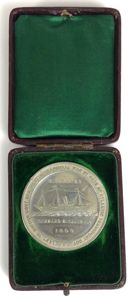 Boer War S.S. Maine 1899 Hospital Ship Medallion and Case