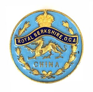 Royal Berkshire Regiment Old Comrades Association lapel badge by NINNES …