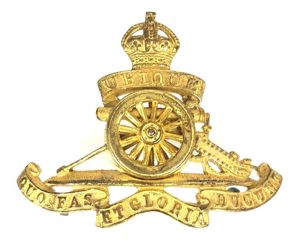 Royal Artillery Officer's gilt cap badge by J.R GAUNT LONDON