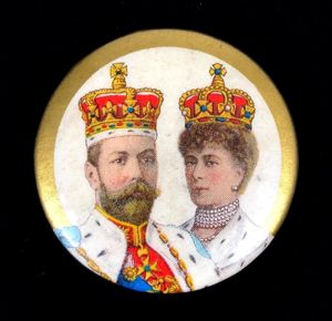 King George V and Queen Mary 1911 Coronation souvenir tin …
