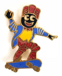 Robertsons 1970s Golly skateboarder advertising badge