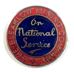 WW2 The Bleaklow Mining Company on national service badge FITTINGS …