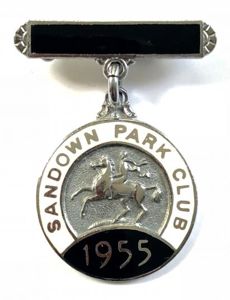 Sandown Park 1955 horse racing club pin badge