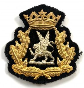 BOAC Airline silver and gilt metal officers cap badge circa …