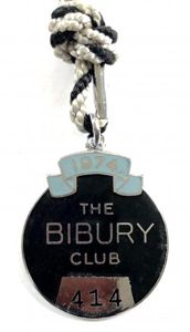 Salisbury Racecourse 1974 Bibury Club horse racing badge