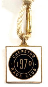 1970 Chepstow Race Club horse racing badge