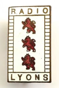 Radio Lyons London transmitting station children's club membership badge c.1936 …