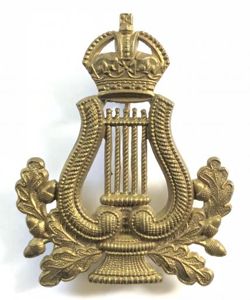 British Army Bandsman Lyre Wreath Crown proficiency trade sleeve badge