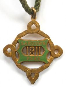 1911 Sandown Park horse racing club badge