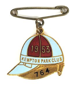 Kempton Park Club 1953 horse racing membership badge