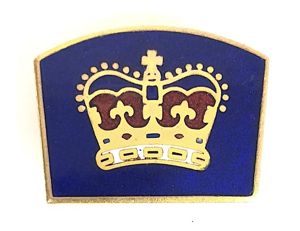 Girl Guides 1968 Queen's Guide gilt and enamel badge by …