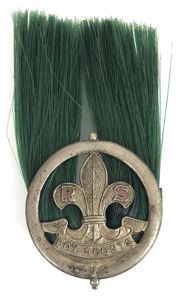 Boy Scouts Rover Scoutmaster officer EPNS hat badge c1937-1952