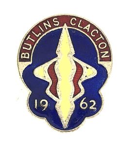 Butlins 1962 Clacton holiday camp lantern badge
