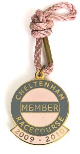 Cheltenham Racecourse 2009 -2010 horse racing club badge