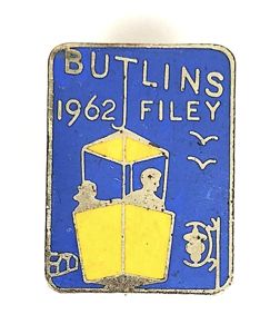 Butlins 1962 Filey Holiday Camp badge