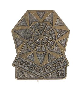 Butlins 1963 Bognor Regis holiday camp bronze concessionaire badge