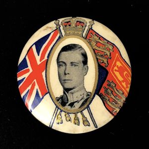 Edward VIII 1937 Coronation colourful photographic celluloid button badge