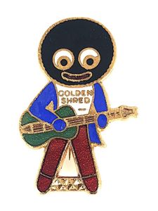 Robertsons Golly guitarist white waistcoat advertising badge Fattorini & Sons