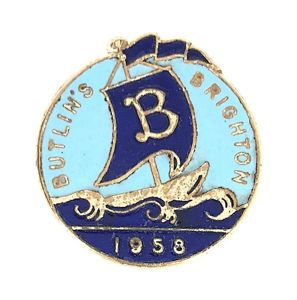 Butlins 1958 Brighton holiday camp sailing boat badge