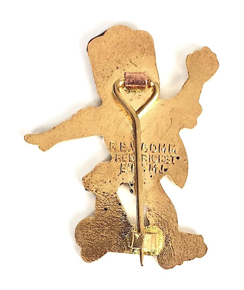 Robertsons 1970s Golly skateboarder advertising badge — image 2