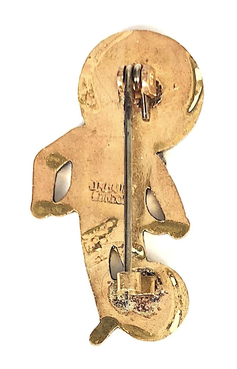 Robertsons Golly footballer white waistcoat advertising badge J.R.Gaunt London — image 2