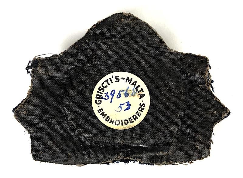 Queen Alexandras Royal Naval Nursing Service QARNNS hat badge — image 2