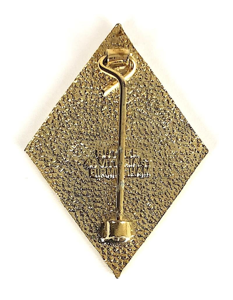 Girl Guides Ranger 1917 - 1977 Diamond Jubilee commemorative badge — image 2