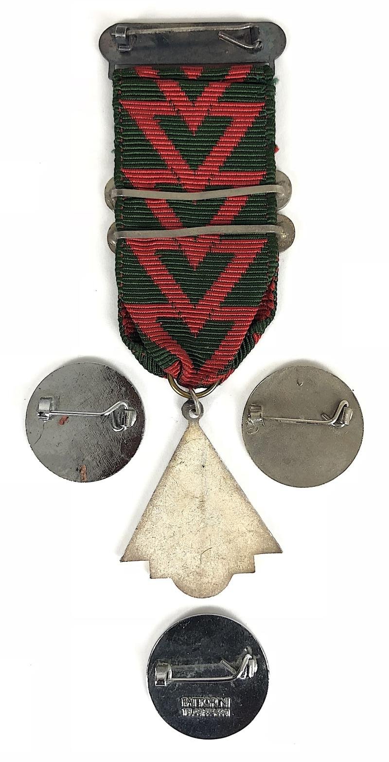 1973 Road Operators Safety Council 5 Years Safe Driving Medal & Badges — image 2