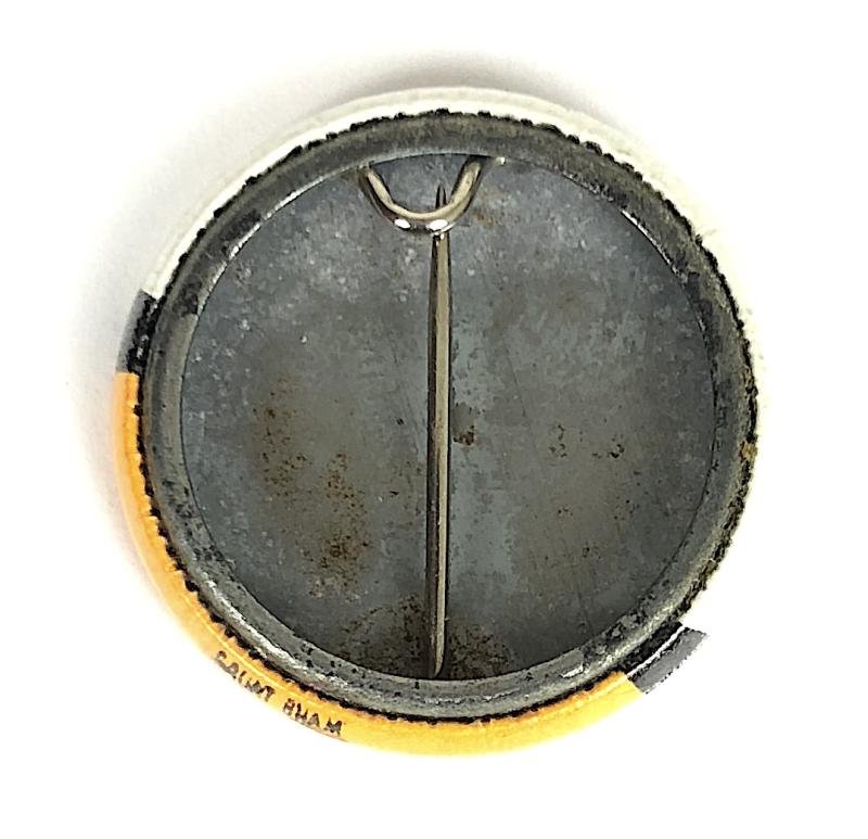 Robertsons Gollicrush orange drink advertising badge — image 2