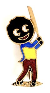 Robertsons 1970s Golly cricketer advertising badge R.E.V. Gomm