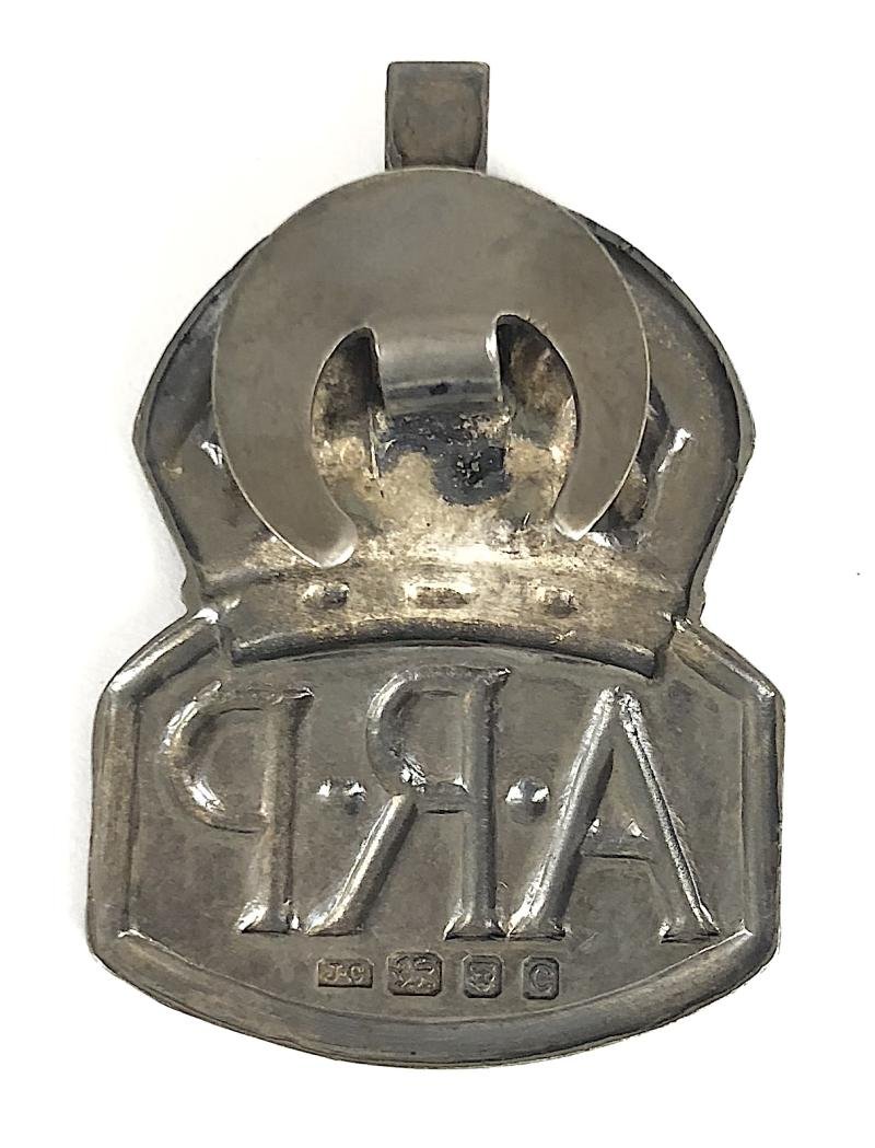 Air Raid Precautions 1938 silver male warden ARP badge in box of issue — image 3
