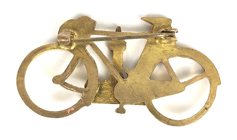 Blackpool Tower Souvenir Cyclists Touring Bicycle Badge — image 2