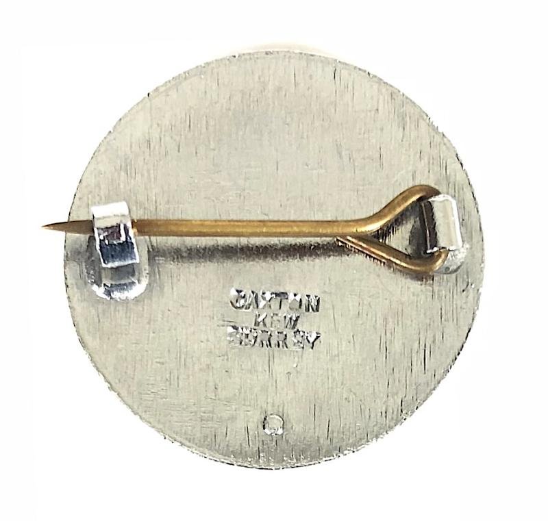 Ian Allan Locospotters Club Southern Region green enamel badge — image 2