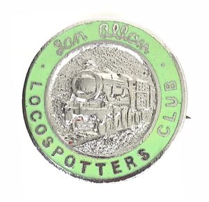 Ian Allan Locospotters Club Southern Region green enamel badge