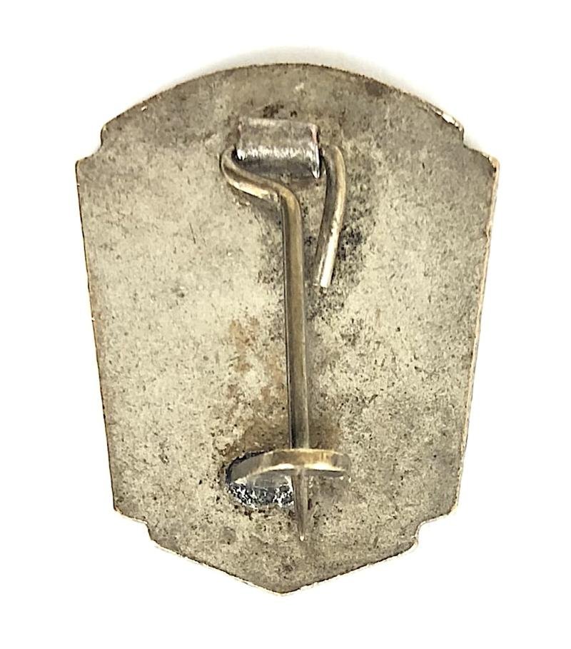 Butlins 1953 Filey Holiday Camp leaping fish badge — image 2