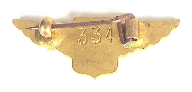 Saunders-Roe Ltd aircraft company construction workers numbered badge Isle of Wight — image 2