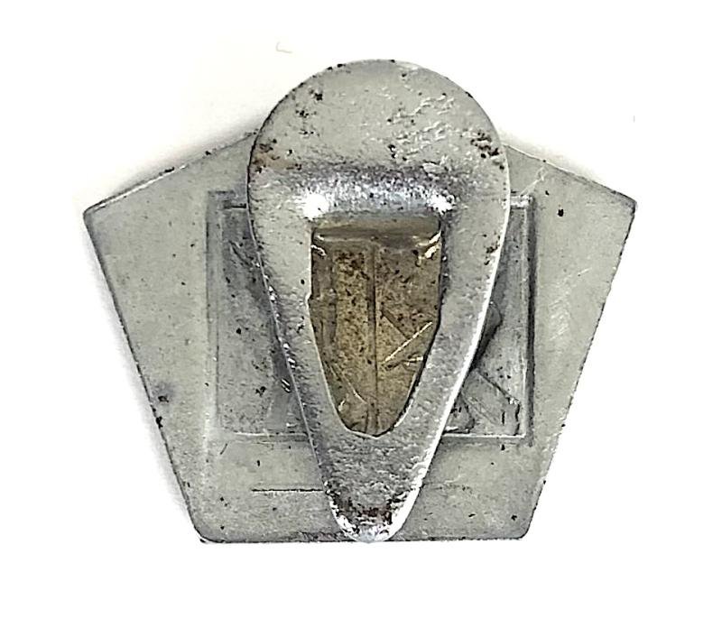 Pollards Aircraft Factory Walthamstow London war worker badge — image 2