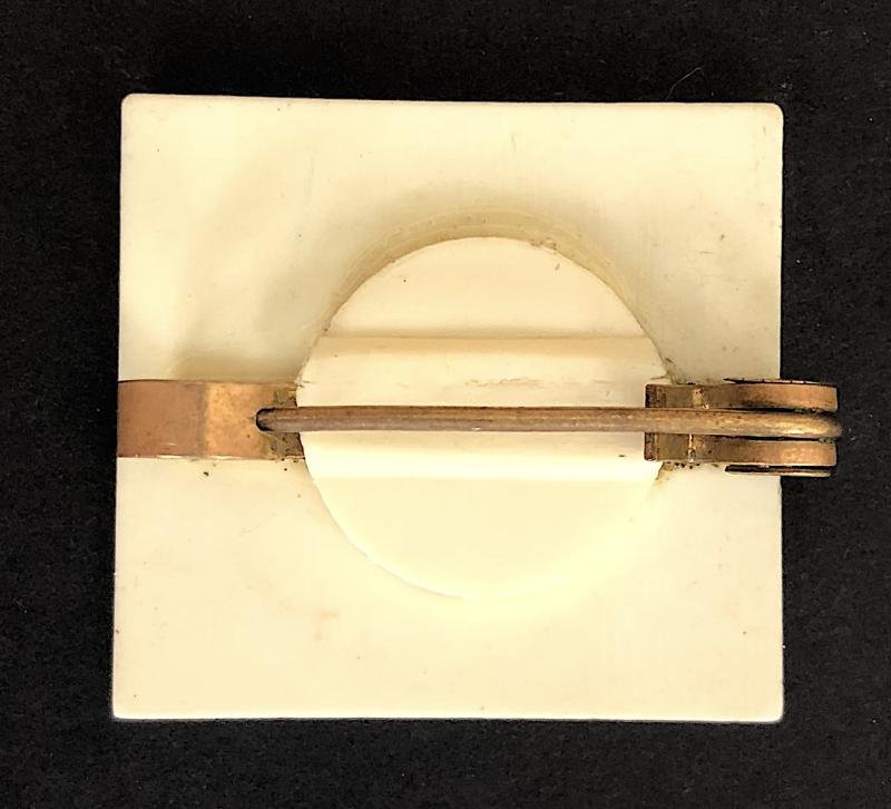 National Brand Petrol Shell-Mex and BP Ltd advertising badge — image 2