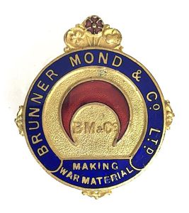 WW1 Brunner Mond & Co Ltd on war service badge …