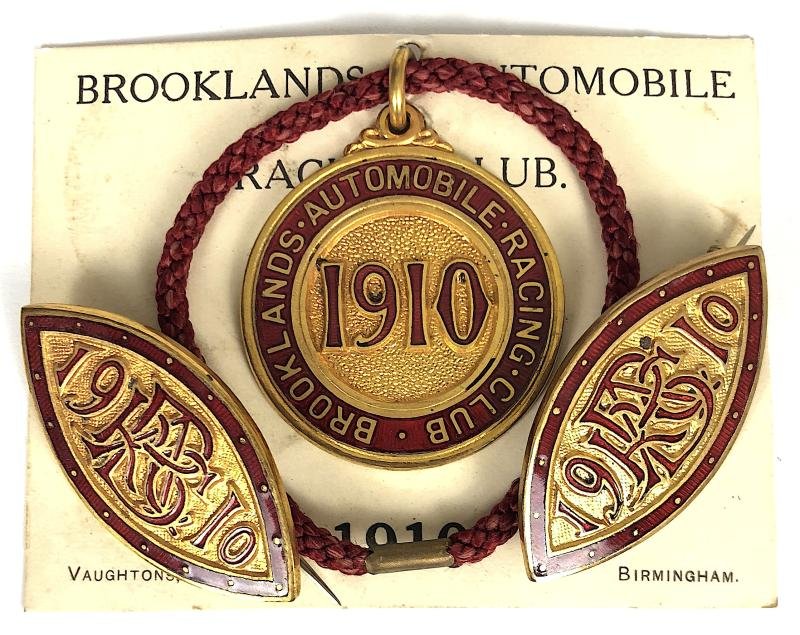 Brooklands Automobile Racing Club BARC 1910 rare set of cased badges — image 2