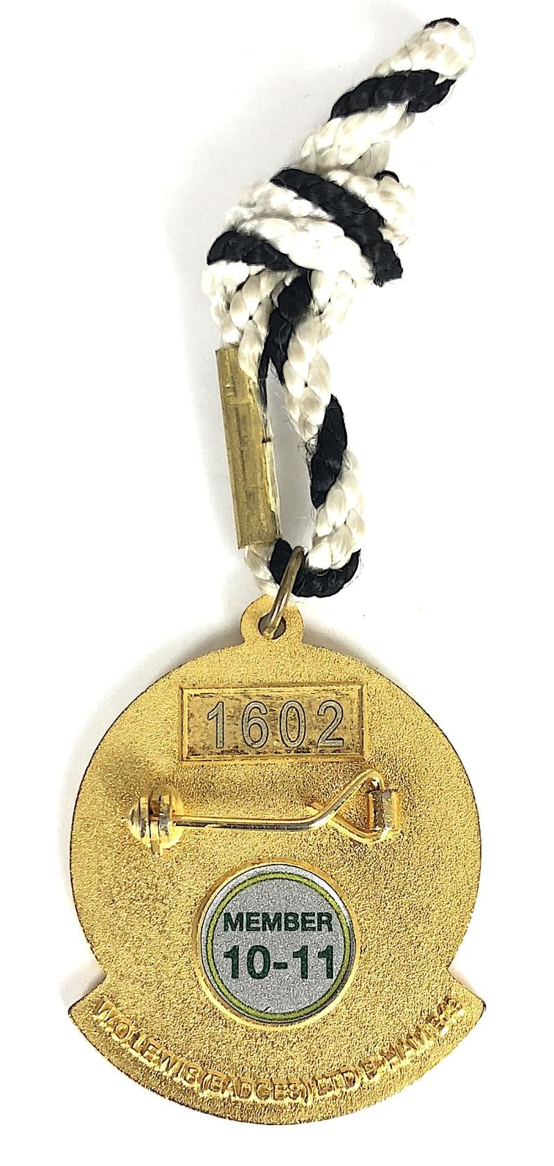 Cheltenham Racecourse 2010 - 2011 horse racing club badge — image 2