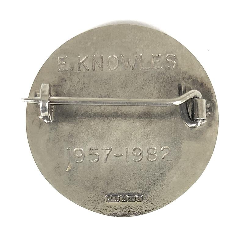 Trent Motor Traction Co Ltd 1982 Silver 25 Years Service Badge Buses Coaches — image 2